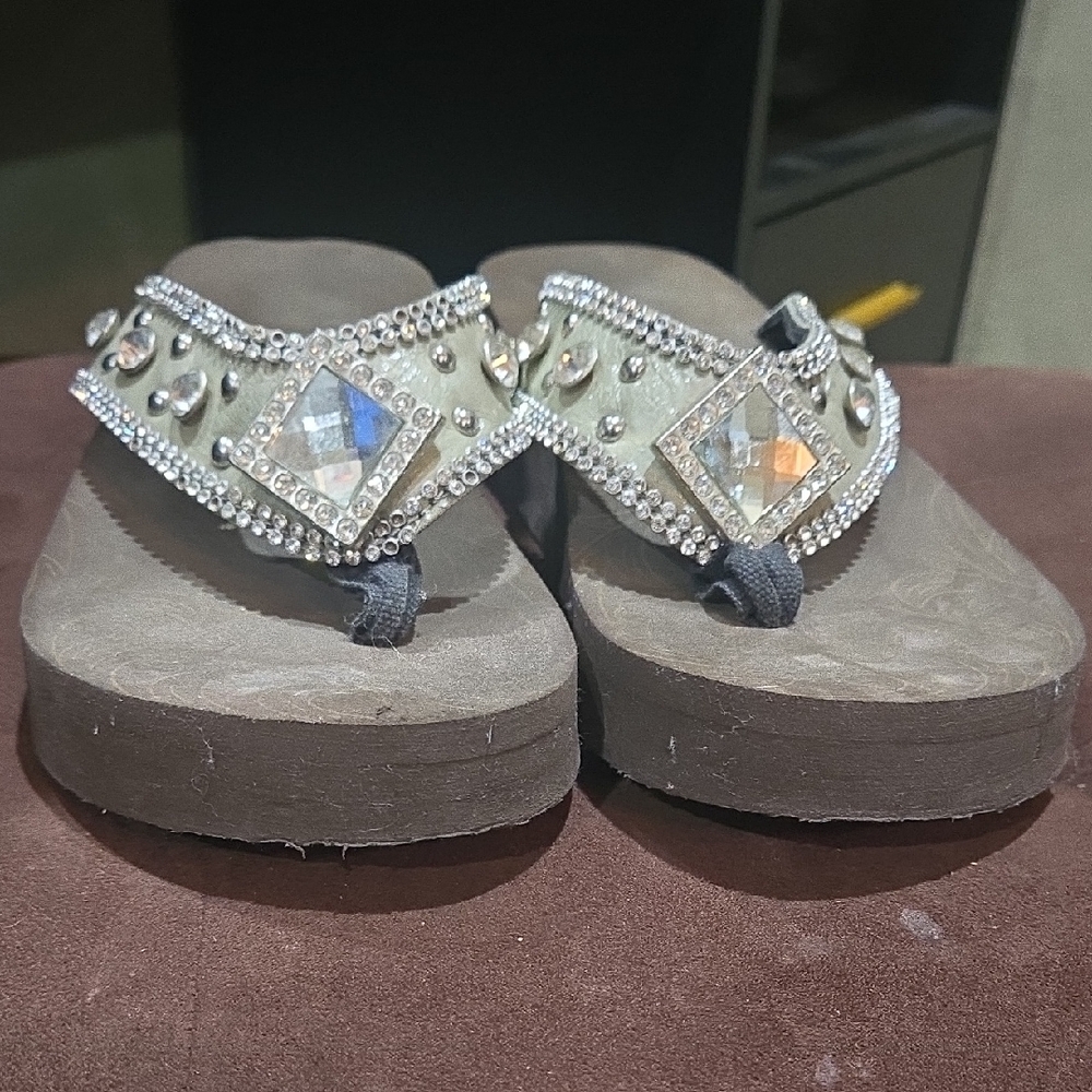 Embellished Women's Sandals - Black and Silver